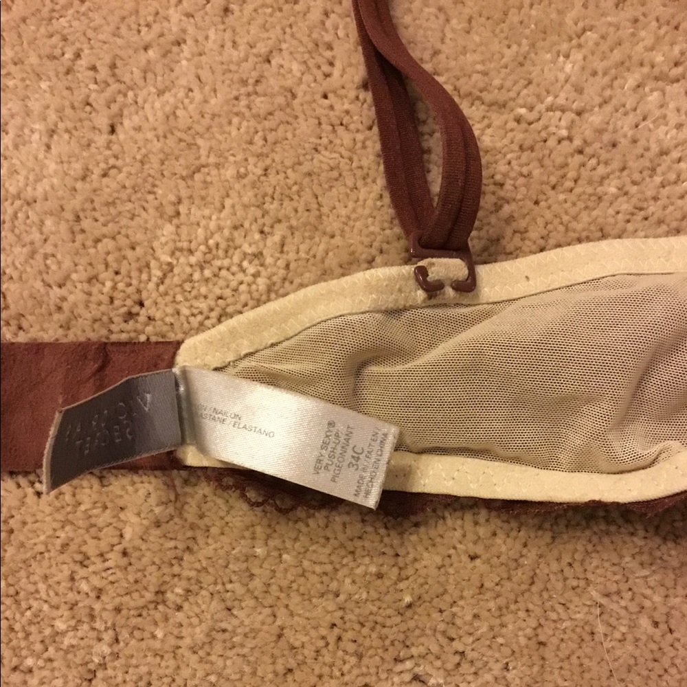 Victoria secret - Picture 5 of 5